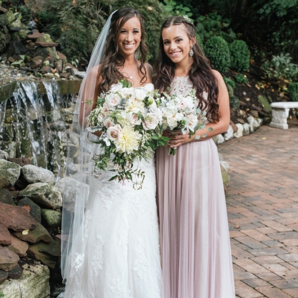 Meet your Posher, Emily